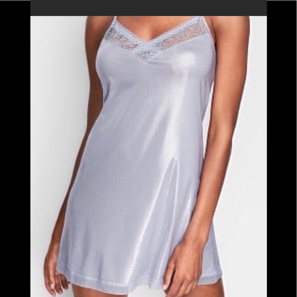 VS silver metallic slip adjustable straps